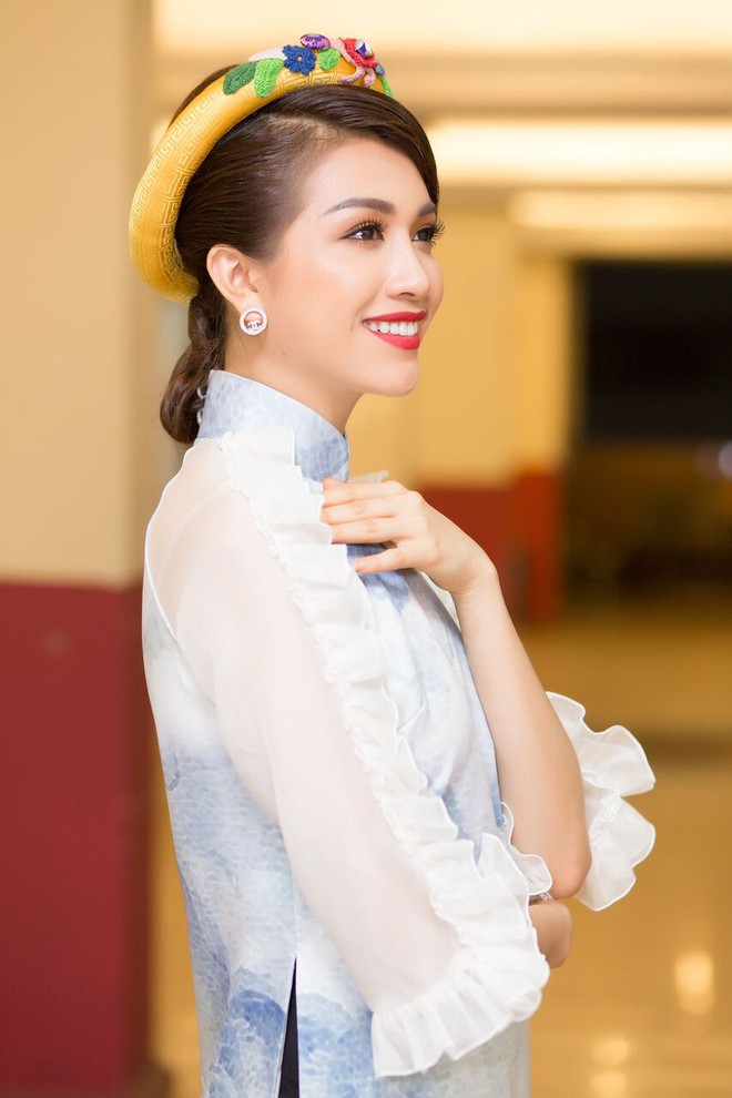 Lệ Hằng, HHen Niê, Hoàng Thùy cùng loạt người đẹp Việt đọ dáng với áo dài - Ảnh 5.