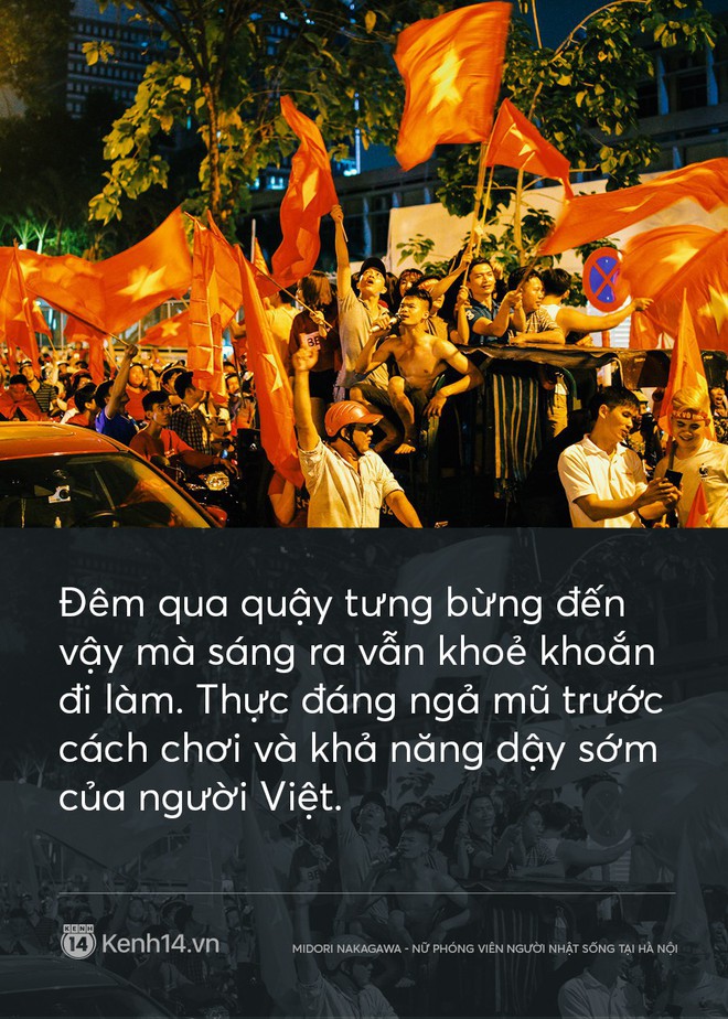 Nữ phóng viên Nhật ngả mũ khi chứng kiến cách ăn mừng U23 của người Hà Nội: Đêm qua quậy tưng bừng vậy mà sáng ra vẫn khỏe khoắn đi làm! - Ảnh 4.