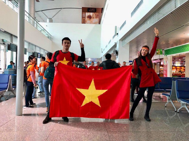 3 gia đình hot nhất MXH Việt đã hừng hực không khí cổ vũ U23 Việt Nam - Ảnh 4.