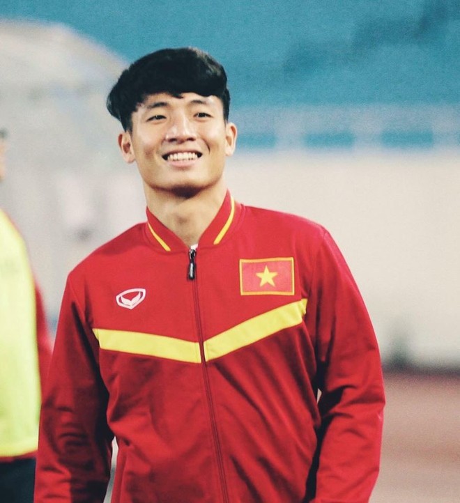 U23 Việt Nam đang có 3 cầu thủ mang tên Bui Tien Dung trên sân khiến fan quốc tế cực kì bối rối! - Ảnh 4.