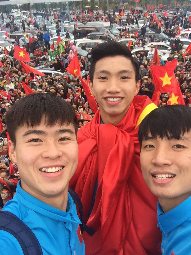 Những chia sẻ đầu tiên trên MXH của các cầu thủ U23 khi đặt chân trở về Việt Nam - Ảnh 8.