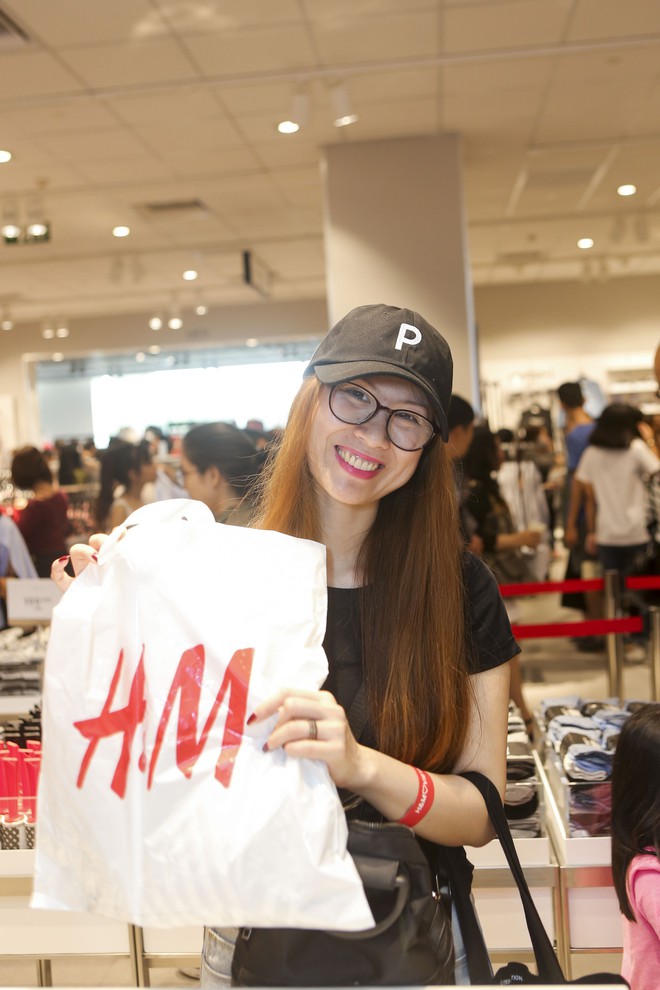 H&M Việt Nam tiếp tục khai trương thêm một cửa hàng thứ 3 tại Sài Gòn - Ảnh 11.
