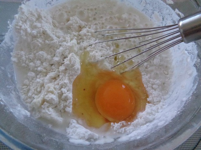 Cách làm bánh nhúng giòn tan, thơm phức ‘chuẩn không cần chỉnh’  - Ảnh 2.