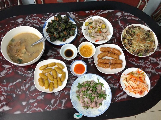 Cao thủ đi chợ Hà Nội chỉ 4,5 triệu/tháng cho nhà 4 người mà bữa nào cũng như đại tiệc - Ảnh 9.