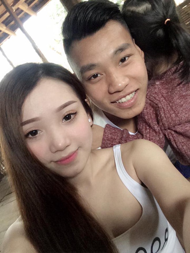 Đọ nhan sắc các cô bạn gái xinh xắn, sành điệu như hot girl của 5 cầu thủ U23 Việt Nam - Ảnh 30.