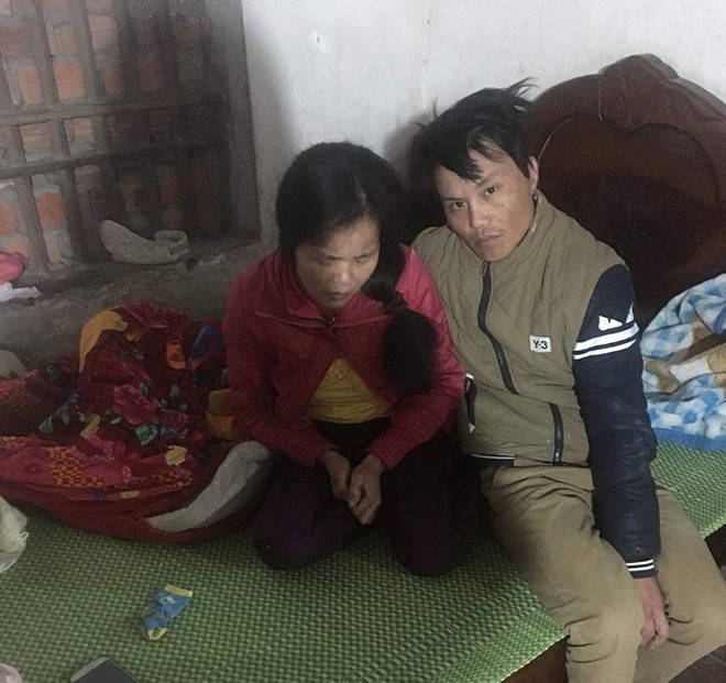 Vụ bé trai tử vong ở Thanh Hóa: Bệnh viện khẳng định không biết những vết thương lạ trên cháu bé - Ảnh 1.