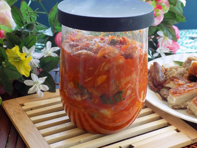 Cách làm kim chi cải thảo cà rốt thuần Việt giòn ngon  - Ảnh 6.