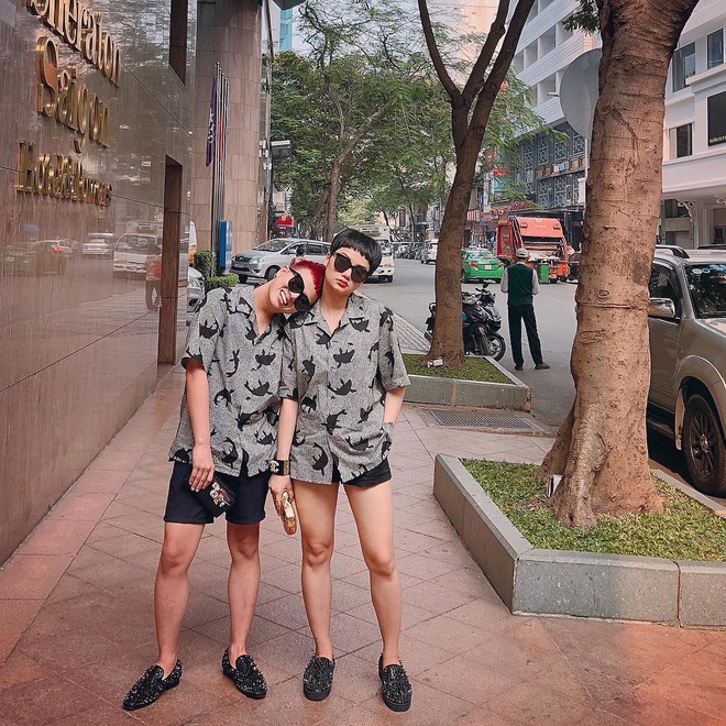 Ngoài cặp Kỳ Duyên - Diệp Lâm Anh, showbiz Việt còn cặp bạn thân Miu Lê - Duy Khánh cũng chăm diện đồ đôi - Ảnh 2.