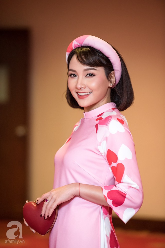 Hoa hậu HHen Niê tóc tém cá tính, rạng ngời với áo dài cách tân - Ảnh 6.