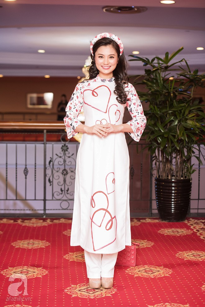 Hoa hậu HHen Niê tóc tém cá tính, rạng ngời với áo dài cách tân - Ảnh 11.