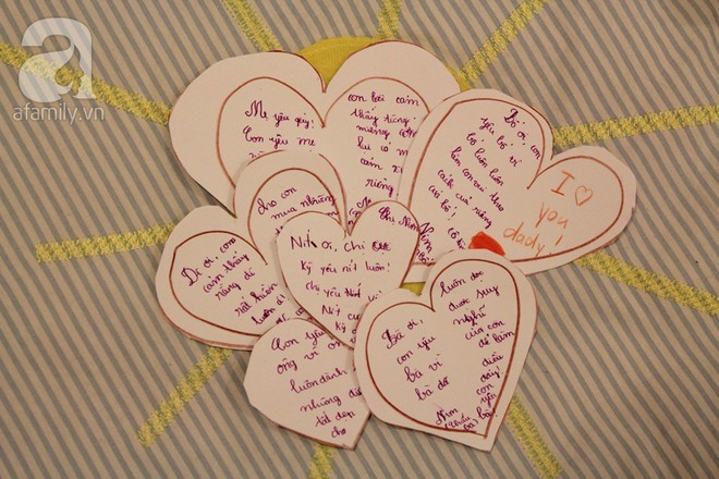 Trẻ sẽ học được bài học tuyệt vời về Tình Yêu nếu được cùng bố mẹ làm điều này vào ngày Valentine - Ảnh 1.