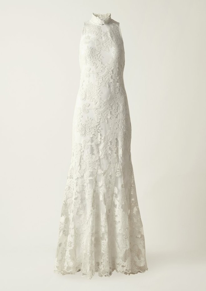 Bạn không nhầm đâu, H&M thực sự đã thiết kế váy cưới từ lưới đánh cá và đồ tái chế! - Ảnh 1.