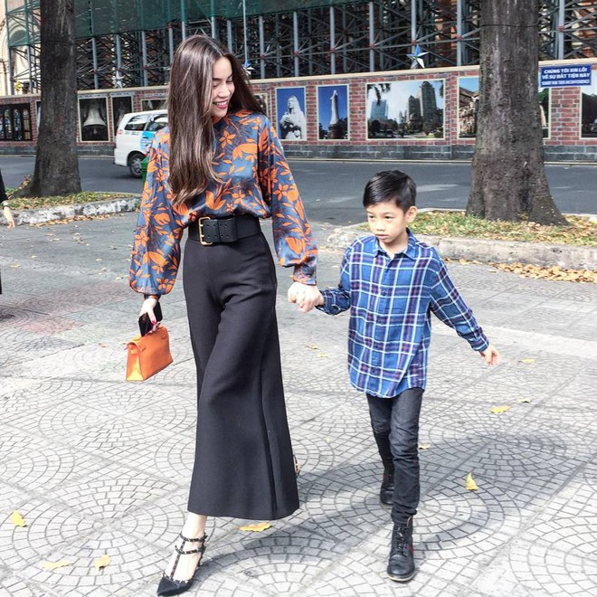 Soi nhất cử nhất động của sao Việt (18/2) - Ảnh 2.