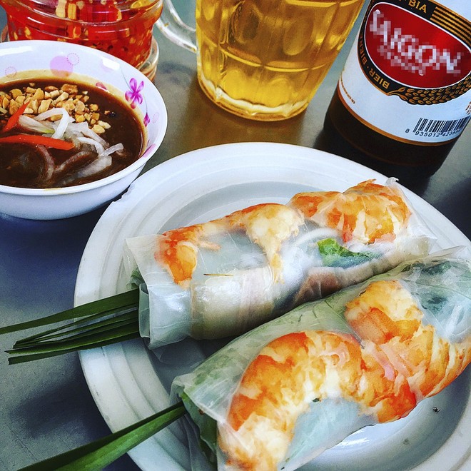 Check list 8 món ăn vặt đặc sắc, chỉ cần dắt túi 20 ngàn là có bữa ngon ở Sài Gòn - Ảnh 2.