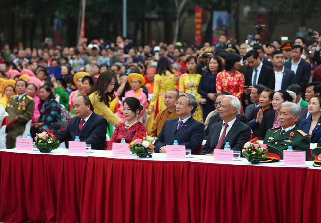 Thủ tướng Nguyễn Xuân Phúc tham dự kỷ niệm chiến thắng Ngọc Hồi - Đống Đa - Ảnh 2.