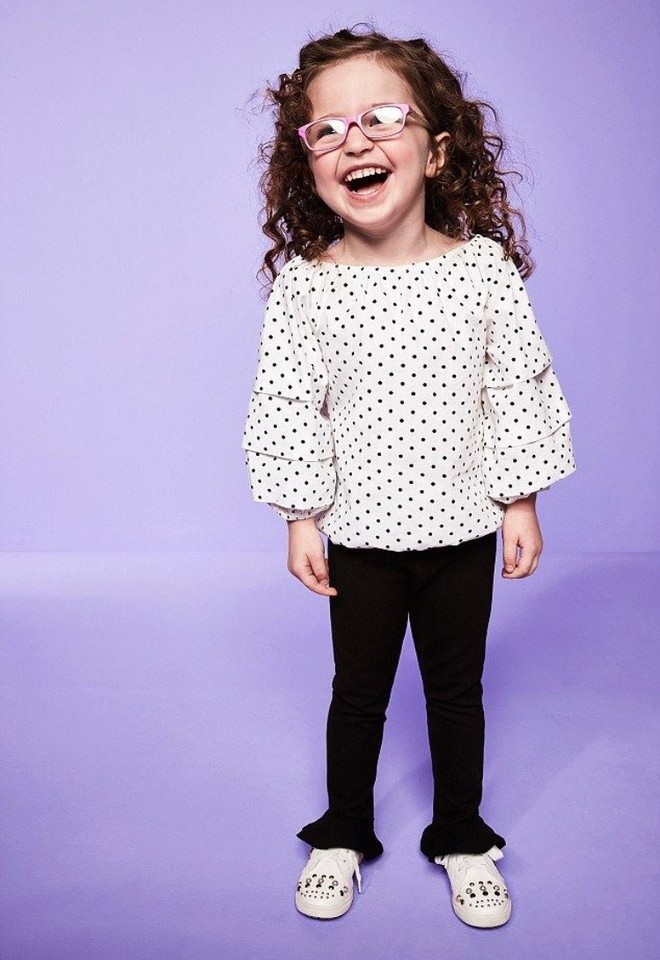 Trẻ em khuyết tật trở thành người mẫu chuyên nghiệp trong chiến dịch mới của thương hiệu thời trang - Ảnh 5.