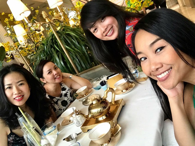 Soi nhất cử nhất động của sao Việt (21/2) - Ảnh 10.