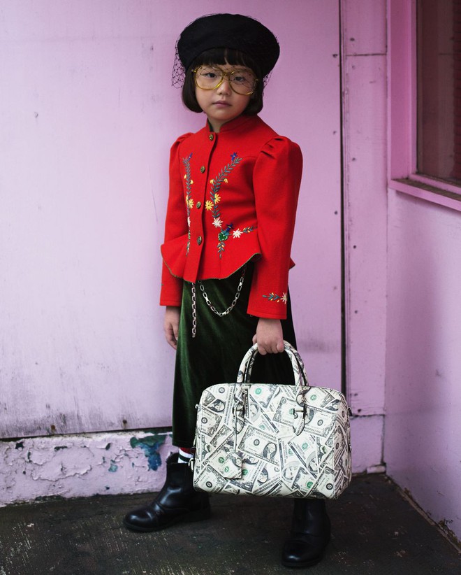 Fashionista 7 tuổi người Nhật từng gây sốt nay còn tự mix đồ hiệu xịn sò cho photoshoot chất ngất của mình trên Elle Mỹ - Ảnh 6.