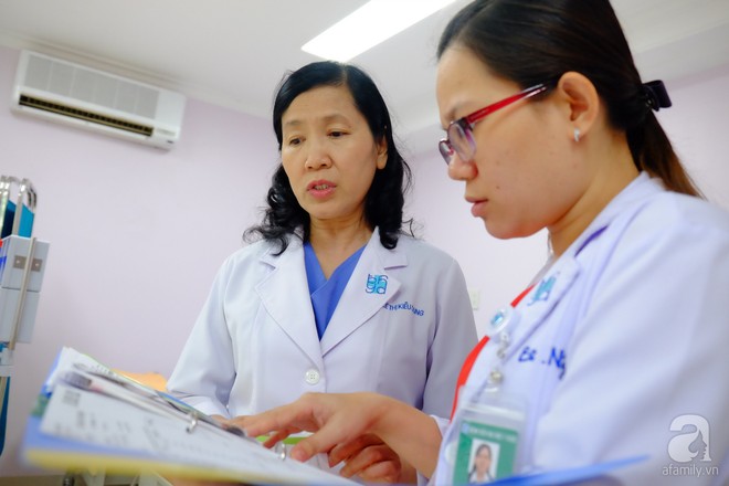 Ngày thầy thuốc Việt Nam, nghe chuyện bác sĩ sản khoa chuyên giải cứu phụ nữ bị phòng khám Trung Quốc hành hạ - Ảnh 10.