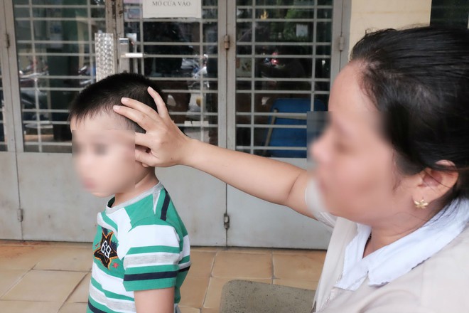 Vụ Mầm Xanh: 24 trẻ nhỏ bị bạo hành, 2 bảo mẫu có thể chỉ nhận mức án tối đa là 3 năm tù - Ảnh 1. Vụ Mầm Xanh: 24 trẻ nhỏ bị bạo hành, 2 bảo mẫu có thể chỉ nhận mức án tối đa là 3 năm tù - Ảnh 1.