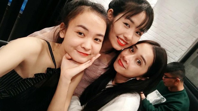 Gia đình toàn mỹ nhân của Nhã Phương, hóa ra còn một cô em dâu xinh xắn chẳng kém ai - Ảnh 18. Gia đình toàn mỹ nhân của Nhã Phương, hóa ra còn một cô em dâu xinh xắn chẳng kém ai - Ảnh 18.