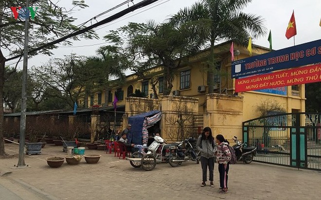 Từ vườn ra phố, đào chơi Tết bị thổi giá cao ngất - Ảnh 14. Từ vườn ra phố, đào chơi Tết bị thổi giá cao ngất - Ảnh 14.
