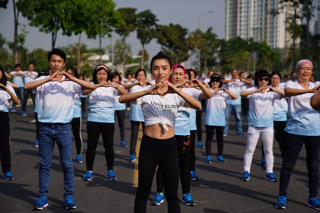 Tâm sự của cô gái Sài Gòn 28 tuổi chống lại ung thư dạ dày bằng yoga: “Mày còn cơ hội sống, buồn rầu ủ rũ làm gì” - Ảnh 6.