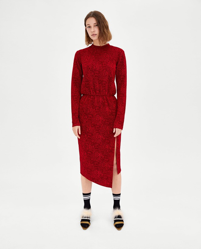 Dạo 1 vòng H&M và Zara, bạn có thể vơ được cả rổ váy đỏ có giá dưới 1 triệu mà tha hồ diện Tết này - Ảnh 5.