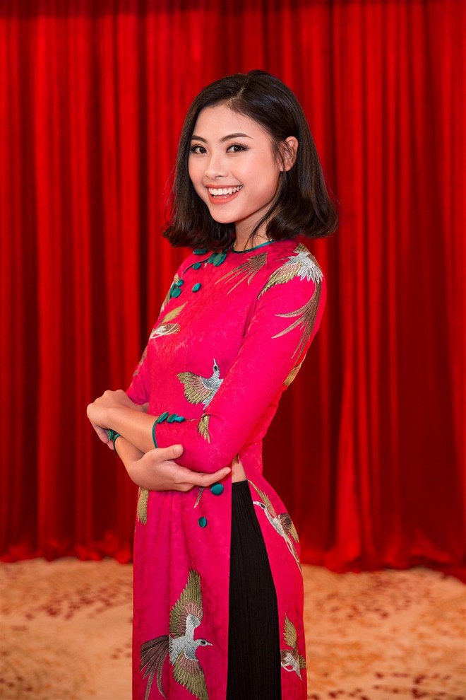 Á hậu Thùy Dung, Diễm Trang, Diệu Thùy đọ sắc, đọ giọng trên sân khấu - Ảnh 4.