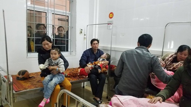 Sở GD&ĐT Hà Tĩnh yêu cầu làm rõ trách nhiệm về sự cố nổ bình gas khiến 7 học sinh bị bỏng nặng - Ảnh 2.