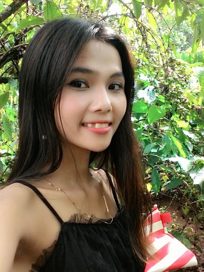 Cận cảnh nhan sắc trong sáng của HMin Niê, em gái tân Hoa hậu Hoàn vũ Việt Nam 2017 - Ảnh 22.