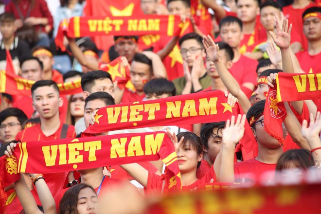 Cả Việt Nam vỡ òa, U23 Việt Nam đã vượt Qatar để tạo nên kỳ tích - Ảnh 4.