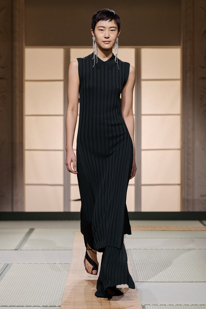 Châu Bùi và Kelbin Lei cùng dàn fashionista đình đám dự show H&M tại Tuần lễ thời trang Paris - Ảnh 12.