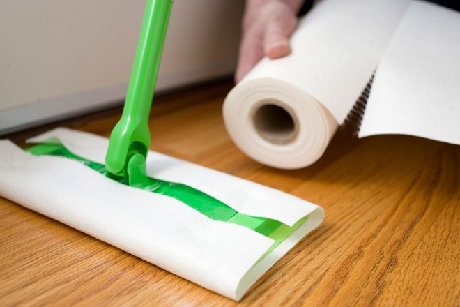 Nếu cảm thấy nhà dùng tốn giấy vệ sinh quá, hãy thử cuộn giấy cực bền, lau bẩn lại giặt sạch được này - Ảnh 3.
