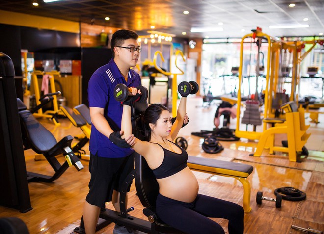 Vòng eo giảm từ 85cm xuống 65cm sau 2 tháng, đây là cách giảm cân sau sinh siêu đẳng của bà mẹ trẻ - Ảnh 15.