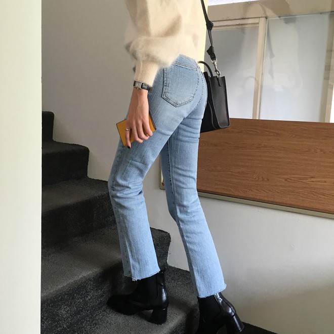 Vòng 3 có lép kẹp thì cũng chẳng sao, nhờ 4 dáng quần jeans nịnh đầm này - Ảnh 19.