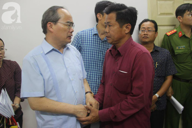 Trung Ương Hội Chữ thập đỏ Việt Nam hỗ trợ 63 triệu đồng cho nạn nhân thương vong trong vụ cháy chung cư Carina - Ảnh 4. Trung Ương Hội Chữ thập đỏ Việt Nam hỗ trợ 63 triệu đồng cho nạn nhân thương vong trong vụ cháy chung cư Carina - Ảnh 4.