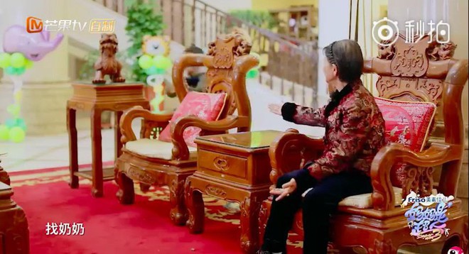 Cho&aacute;ng trước cơ ngơi ho&agrave;nh tr&aacute;ng như cổ t&iacute;ch của gia đ&igrave;nh &ldquo;Bạch X&agrave;&rdquo; Huỳnh Th&aacute;nh Y - Ảnh 3.