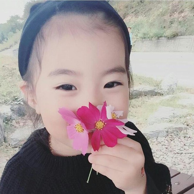 Những nhóc tỳ Hàn Quốc đình đám trên Instagram: Đáng yêu và hot ngang ngửa các Instagramer nổi tiếng xứ Kim Chi - Ảnh 2.