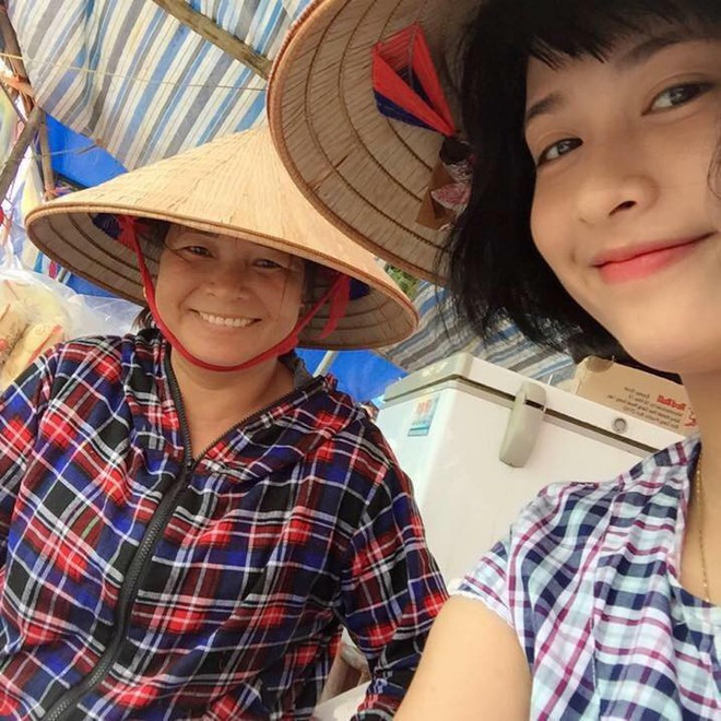 Tâm sự của nữ sinh Nam Định xinh đẹp từng theo bố đẩy xe rác khắp Hà Nội, bươn chải kiếm tiền ăn học - Ảnh 4.