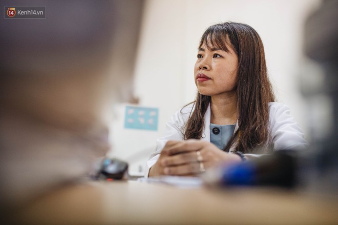 Chuyện nữ tiến sĩ viện K ki&ecirc;n tr&igrave; xin được cứu bệnh nhi: Nếu 99% l&agrave; thua th&igrave; h&atilde;y cho chị 1% c&ograve;n lại để cứu con của em! - Ảnh 5.