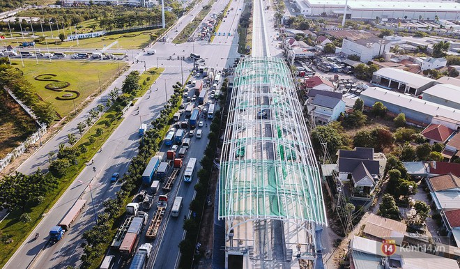 Cận cảnh mái vòm bằng thép công nghệ cao vừa lắp cho 2 nhà ga của tuyến Metro Bến Thành - Suối Tiên - Ảnh 3.