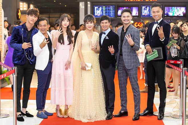 Gái 4 con Minh Hà khoe nhan sắc lộng lẫy mừng chồng yêu Lý Hải ra mắt phim mới - Ảnh 17.