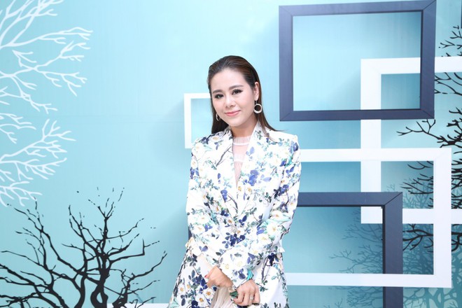 Hậu chia tay Bảo Anh, Hồ Quang Hiếu tình bể bình với kiều nữ làng hài - Ảnh 1. Hậu chia tay Bảo Anh, Hồ Quang Hiếu tình bể bình với kiều nữ làng hài - Ảnh 1.