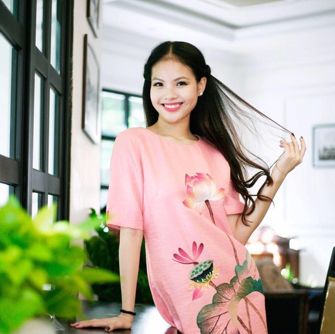 Cô vợ trẻ kém 20 tuổi nhẹ nhàng nhưng không dịu dàng của kiện tướng dance sport Chí Anh - Ảnh 17. Cô vợ trẻ kém 20 tuổi nhẹ nhàng nhưng không dịu dàng của kiện tướng dance sport Chí Anh - Ảnh 17.