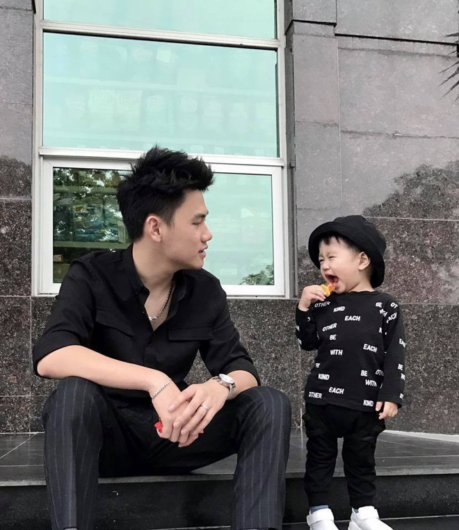 Nghỉ lễ này dân tình chen nhau đi biển lên núi, các hotmom xinh đẹp lại rủ nhau ở nhà - Ảnh 19.