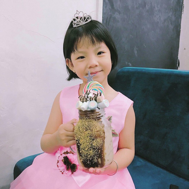 Trải lòng thật như đếm của người phụ nữ 3 năm thanh xuân nếm trọn vị hôn nhân: 18 tuổi kết hôn, 19 sinh con và 20 làm mẹ đơn thân - Ảnh 4. Trải lòng thật như đếm của người phụ nữ 3 năm thanh xuân nếm trọn vị hôn nhân: 18 tuổi kết hôn, 19 sinh con và 20 làm mẹ đơn thân - Ảnh 4.