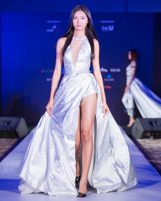 Hơn 1 tuần nữa mới khai mạc nhưng Vietnam International Fashion Week đã hé lộ dần các thiết kế mới - Ảnh 14.