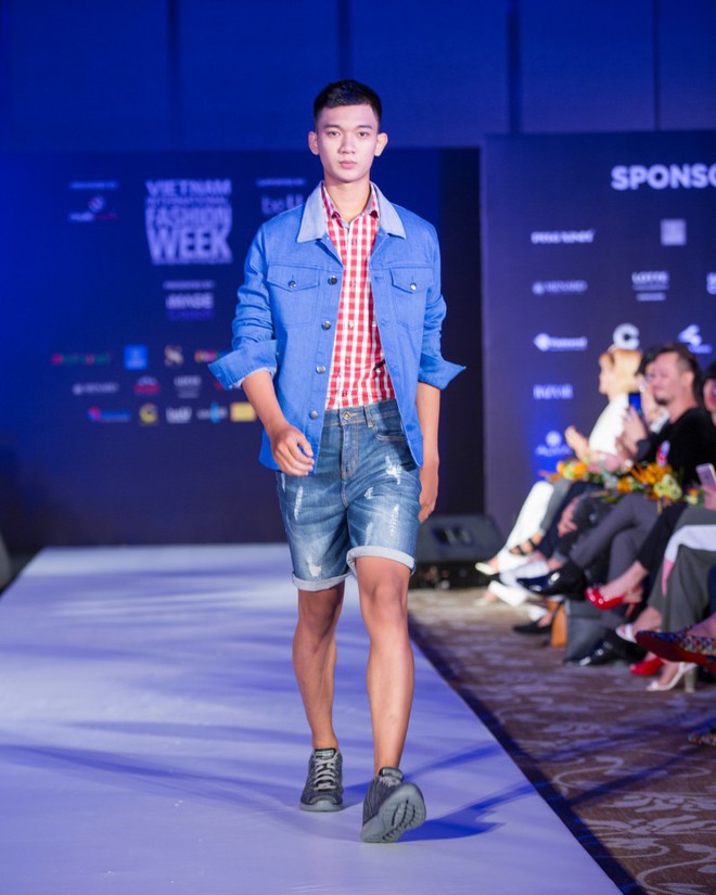Hơn 1 tuần nữa mới khai mạc nhưng Vietnam International Fashion Week đã hé lộ dần các thiết kế mới - Ảnh 10.