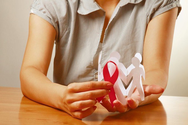 Tất cả những điều cần biết về HIV - căn bệnh thế kỉ chưa có thuốc chữa - Ảnh 1.